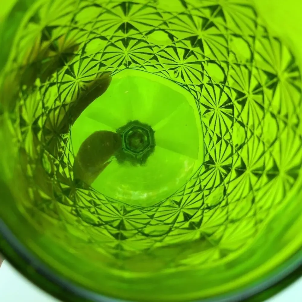 VTG LE Smith Green Daisy and Button Pressed Glass Water Wine Stem Goblet 6.75in